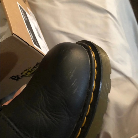 Sold - Picture 3 of 6